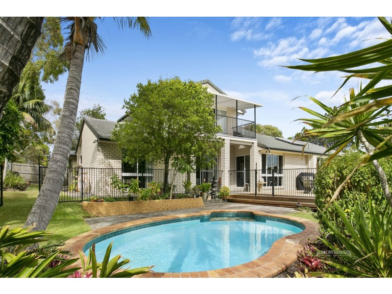 10 Walnut Court, Marcus Beach QLD 4573