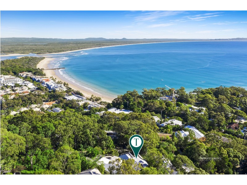 13 Bayview Road, Noosa Heads QLD 4567