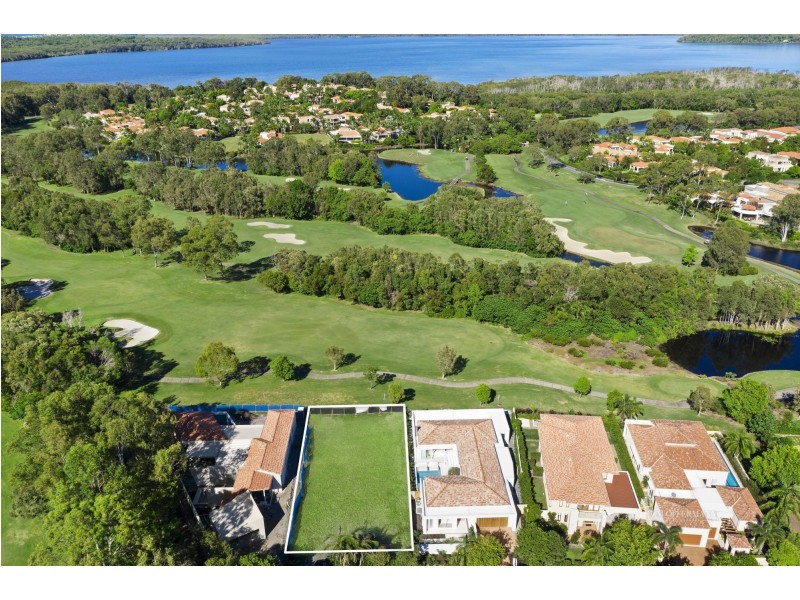 5 Springs Crescent, Noosa Heads QLD 4567