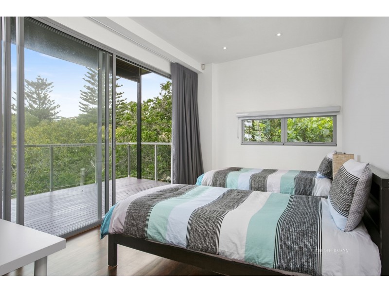 2/4 Bryan Street, Sunshine Beach QLD 4567