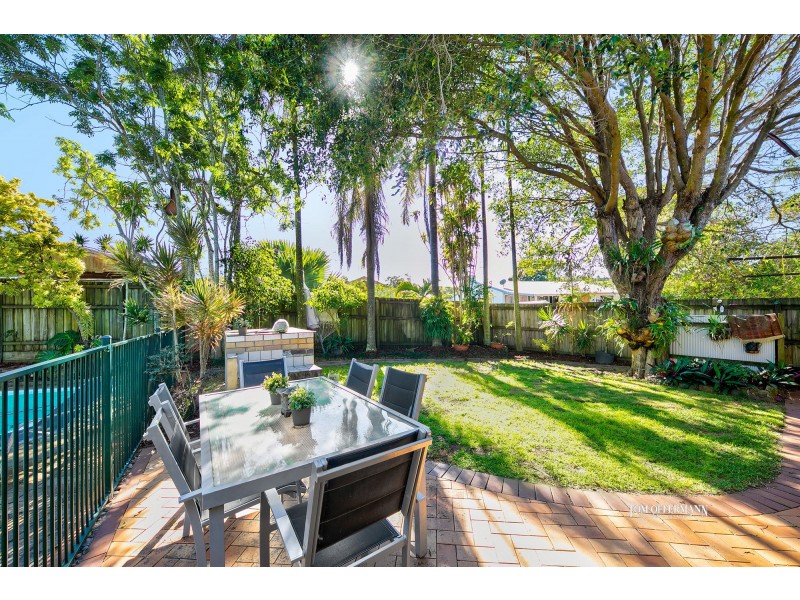 26 Ray Street, Sunshine Beach QLD 4567