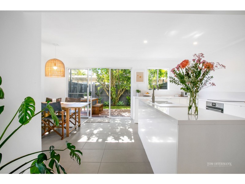 8/5 Barbados Crescent, Noosaville QLD 4566