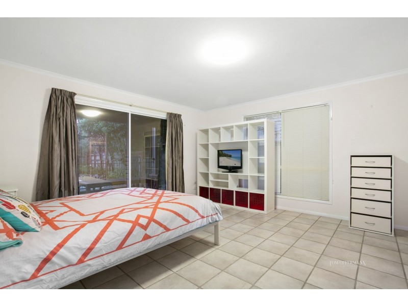 41 Wavecrest Drive, Castaways Beach QLD 4567