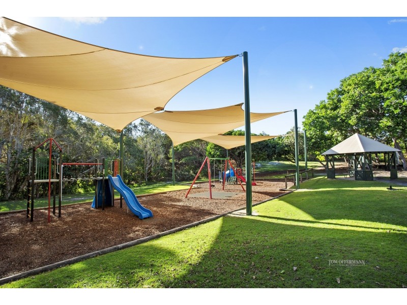 41 Wavecrest Drive, Castaways Beach QLD 4567