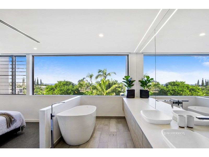 27 Woodlark Rise, Sunrise Beach QLD 4567