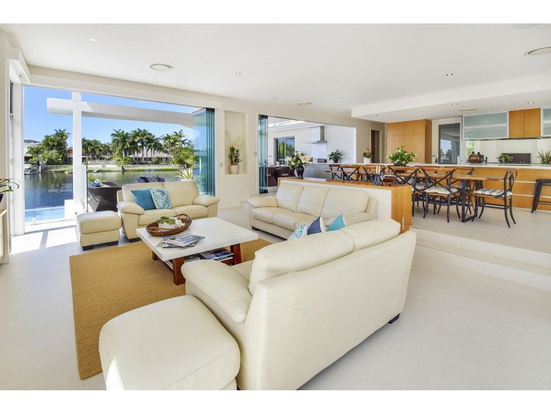 33 Seamount Quay, Noosa Waters QLD 4566