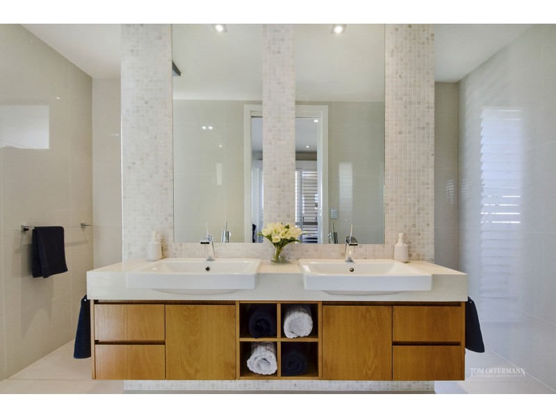 33 Seamount Quay, Noosa Waters QLD 4566