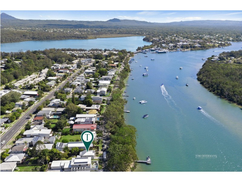 63 Hilton Esplanade, Tewantin QLD 4565