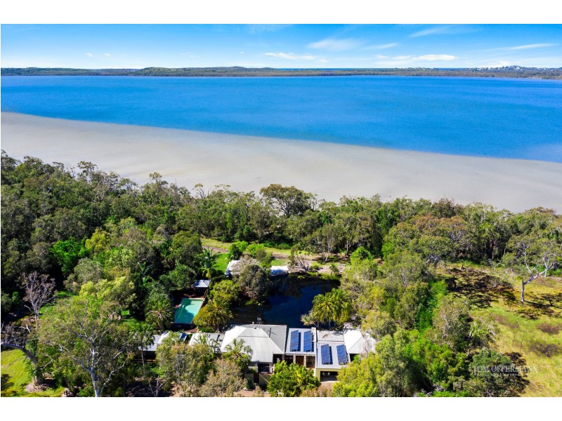 1A Lake Weyba Drive, Weyba Downs QLD 4562