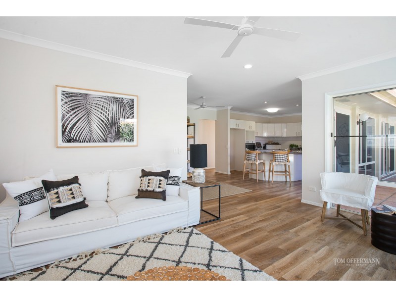 9 Sternlight Street, Noosa Waters QLD 4566