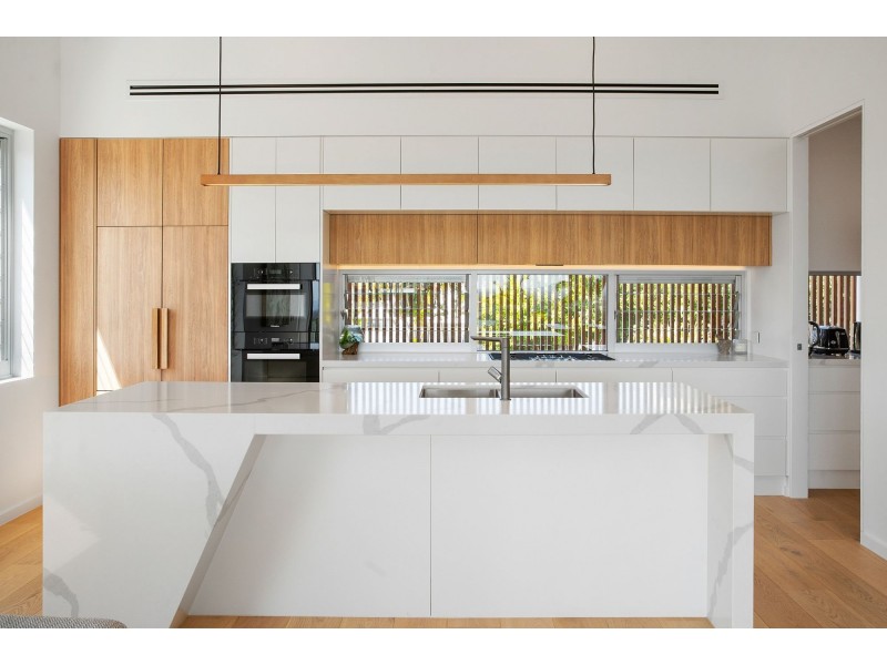 33 Arkana Drive, Noosa Heads QLD 4567