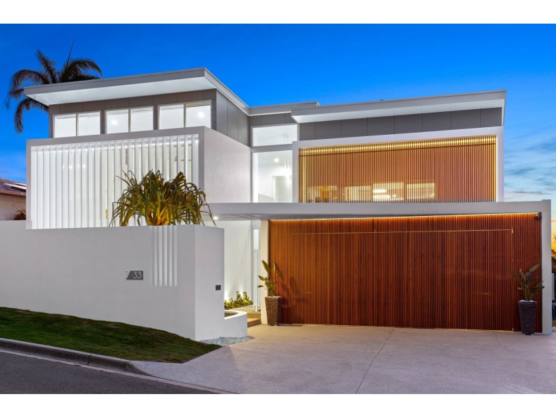 33 Arkana Drive, Noosa Heads QLD 4567