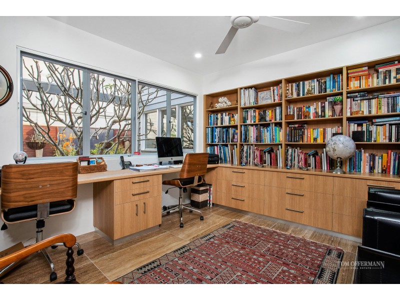 8 Ravenwood Drive, Noosa Heads QLD 4567