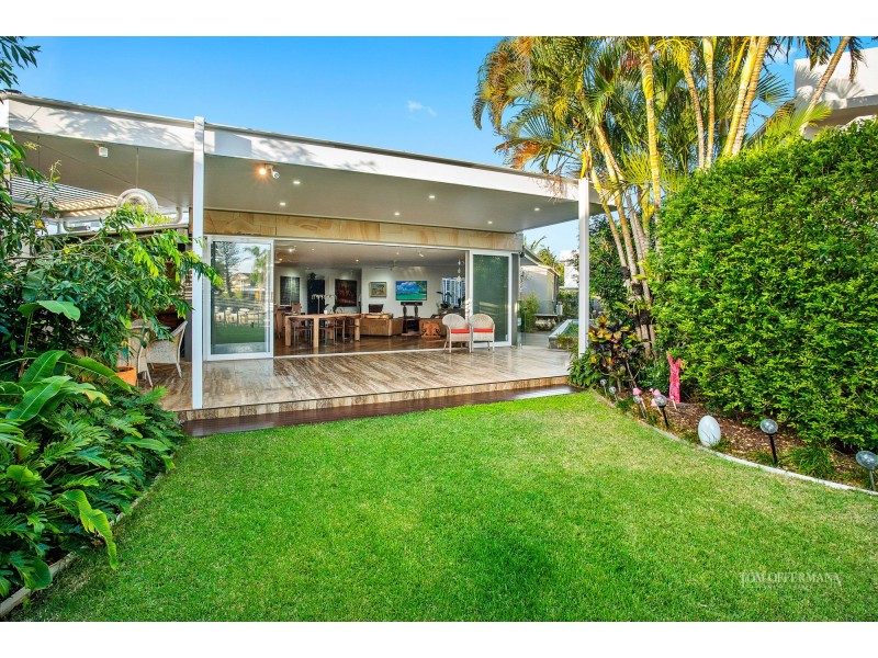 8 Ravenwood Drive, Noosa Heads QLD 4567