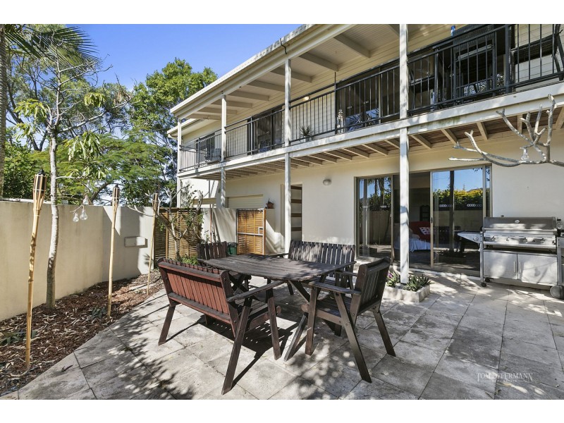11 Toulambi Street, Noosa Heads QLD 4567