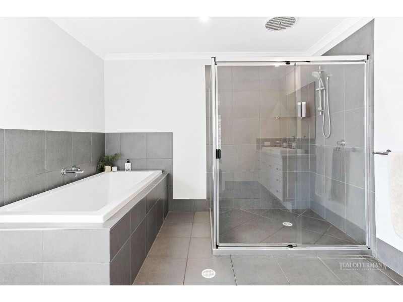 28 Kamala Close, Peregian Springs QLD 4573