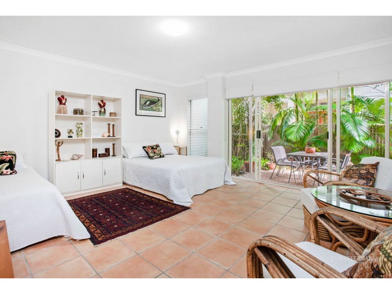 2/12 William Street, Noosaville QLD 4566