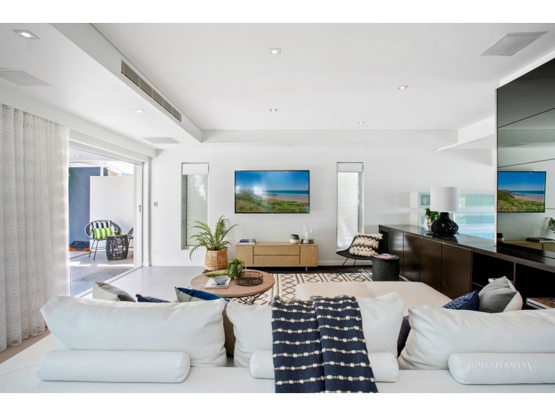 28 Ross Crescent, Sunshine Beach QLD 4567