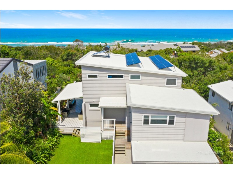 43 Kestrel Crescent, Peregian Beach QLD 4573