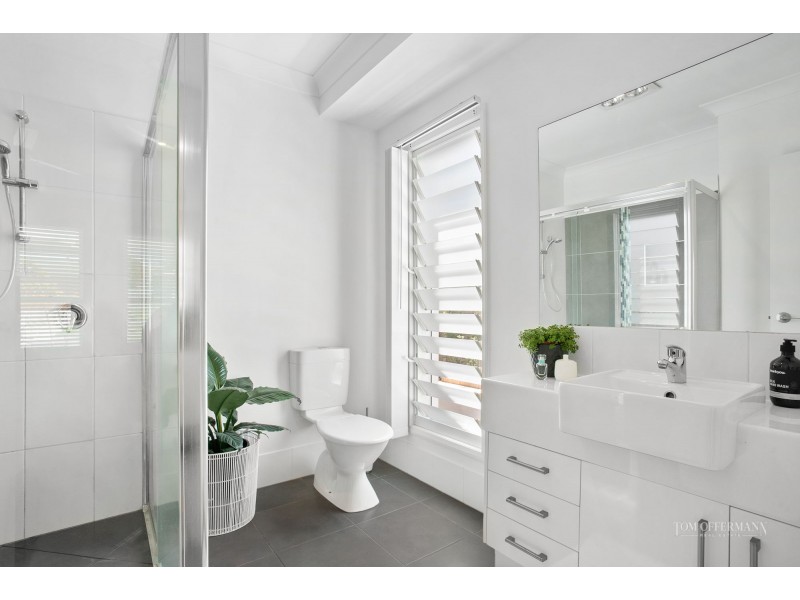 9 Montreal Drive, Peregian Springs QLD 4573