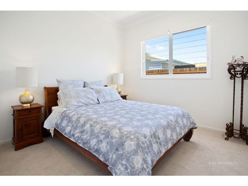3 Robert Street, Noosaville QLD 4566