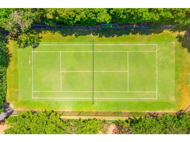 8/27 Ross Crescent, Sunshine Beach QLD 4567