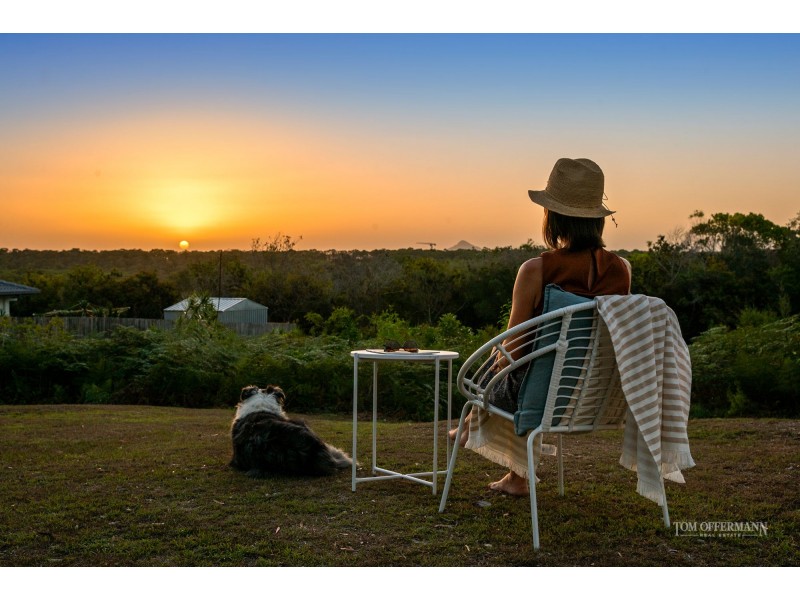 33 Comet Drive, Sunrise Beach QLD 4567