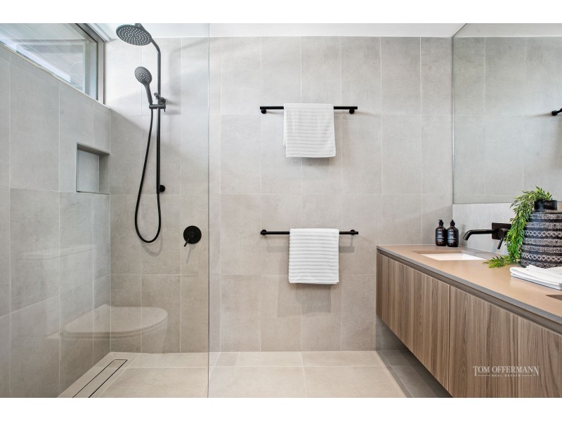 19B James Street, Noosaville QLD 4566