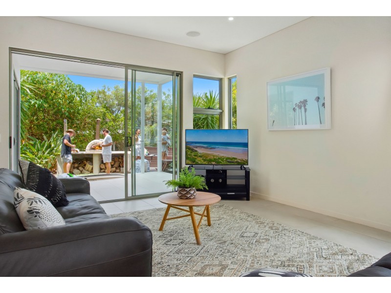 6 Maher Terrace, Sunshine Beach QLD 4567