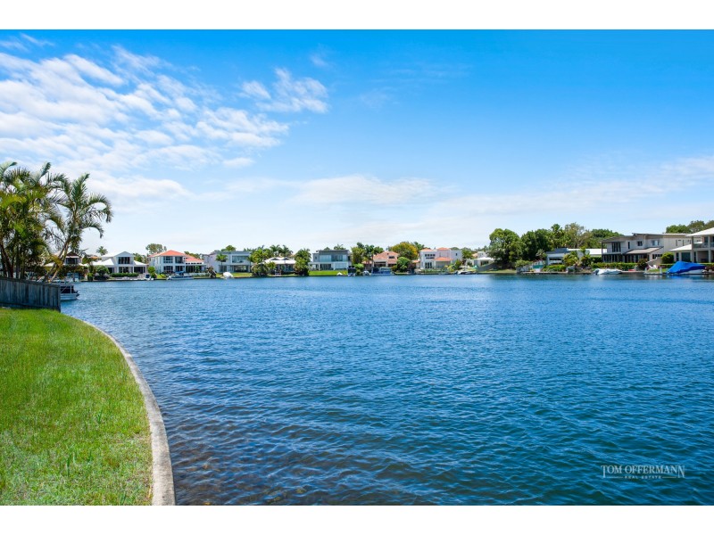 48 Masthead Quay, Noosa Waters QLD 4566