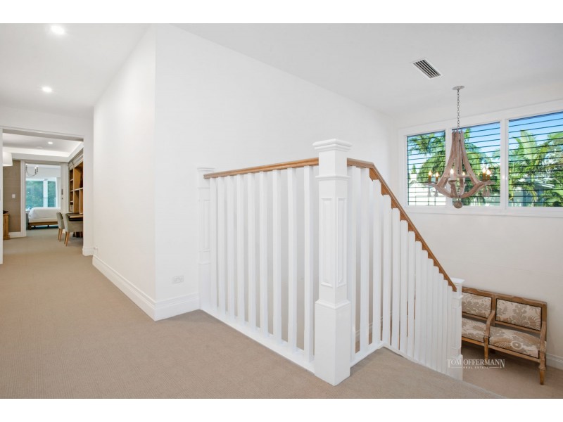 8 Noosa Parade, Noosa Heads QLD 4567