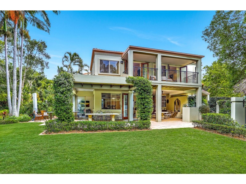 323/61 Noosa Springs Drive, Noosa Heads QLD 4567