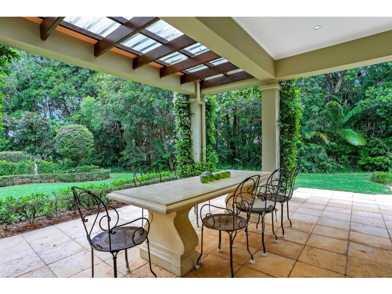 323/61 Noosa Springs Drive, Noosa Heads QLD 4567