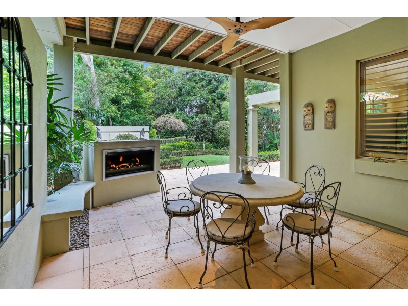 323/61 Noosa Springs Drive, Noosa Heads QLD 4567