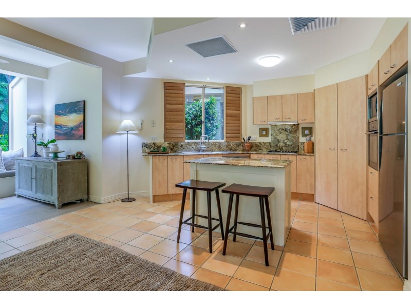 323/61 Noosa Springs Drive, Noosa Heads QLD 4567