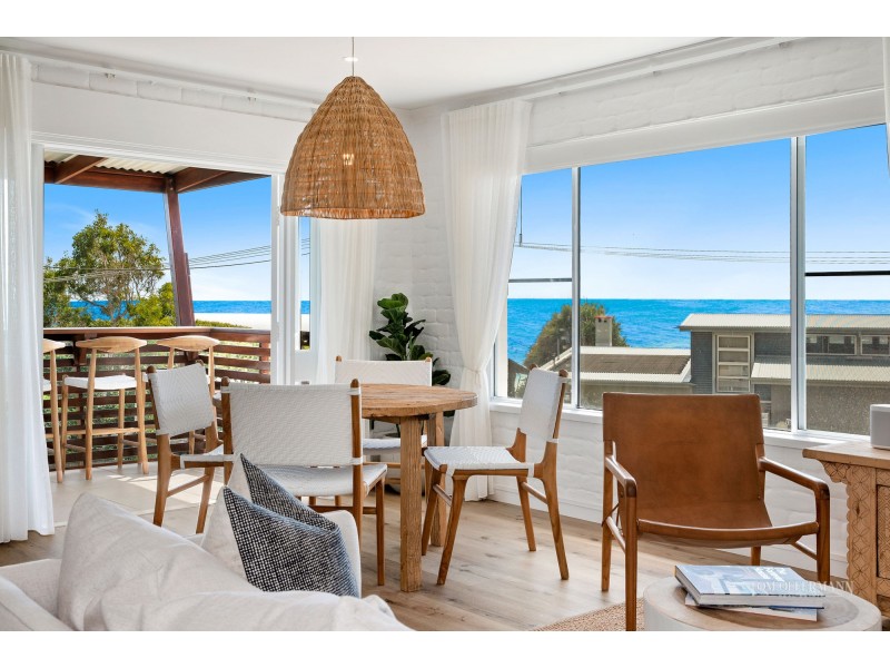 1/43 Tingira Crescent, Sunrise Beach QLD 4567