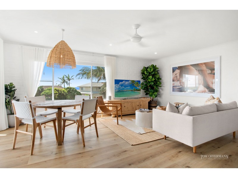 1/43 Tingira Crescent, Sunrise Beach QLD 4567