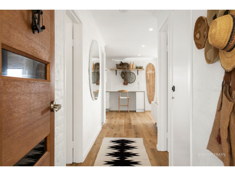 1/43 Tingira Crescent, Sunrise Beach QLD 4567