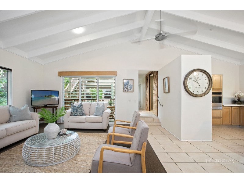 6 Adams Street, Sunshine Beach QLD 4567