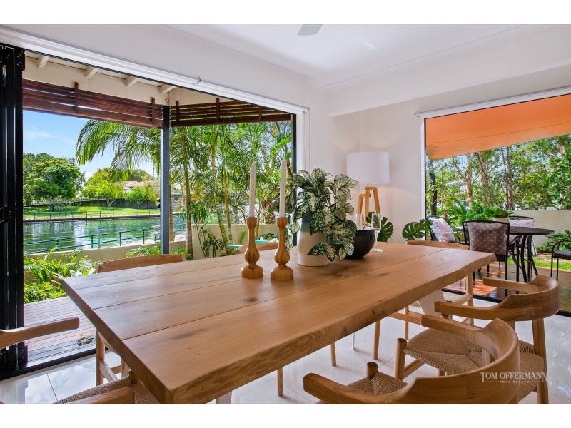 2/21 Laburnum Crescent, Noosaville QLD 4566