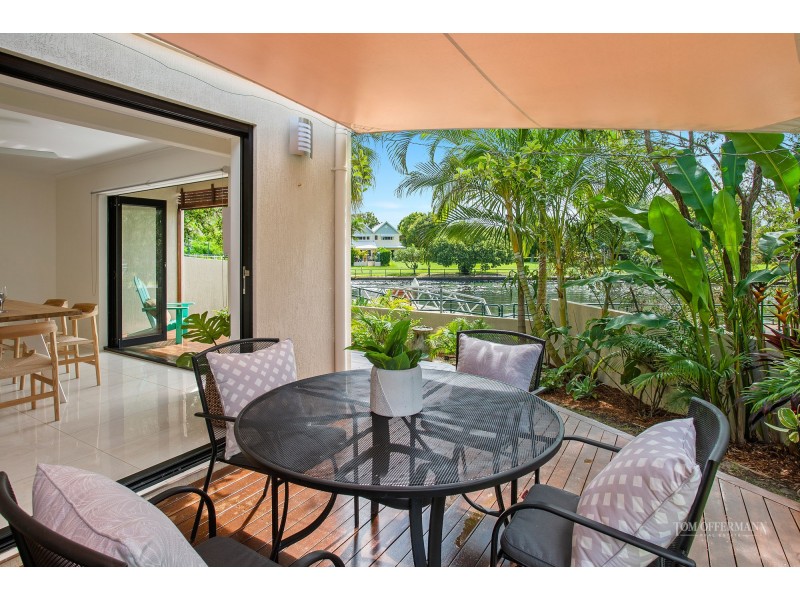 2/21 Laburnum Crescent, Noosaville QLD 4566