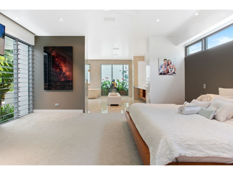 6 Allambi Rise, Noosa Heads QLD 4567