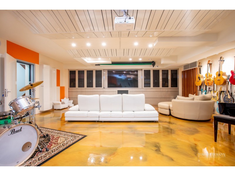 6 Allambi Rise, Noosa Heads QLD 4567