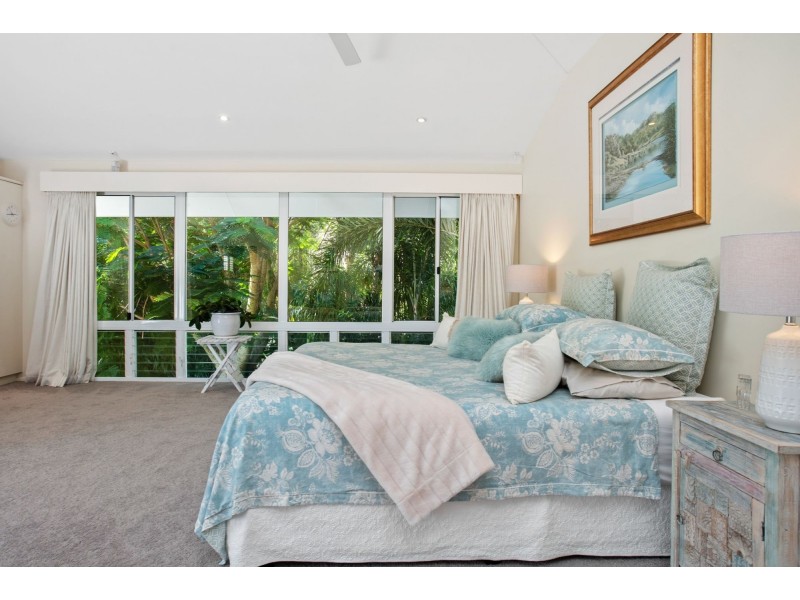 14 Habitat Place, Noosa Heads QLD 4567