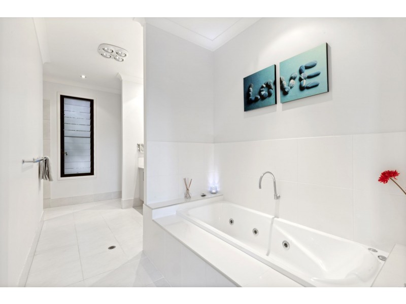 5 Gannet Street, Peregian Beach QLD 4573