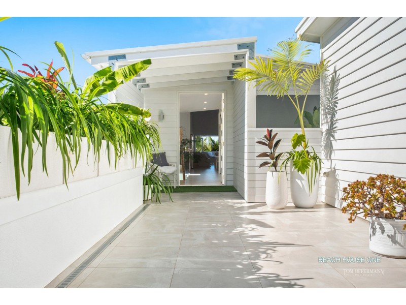 66 Southern Cross Parade, Sunrise Beach QLD 4567