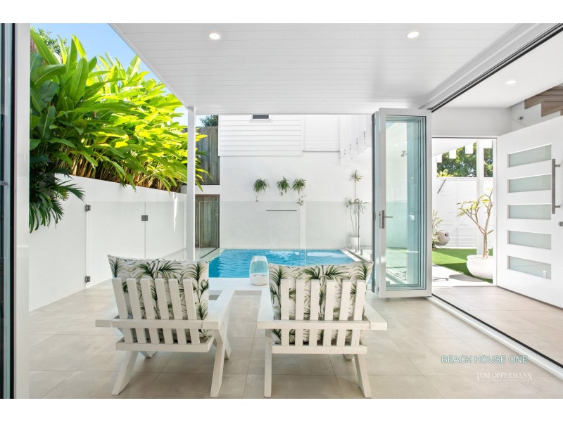 66 Southern Cross Parade, Sunrise Beach QLD 4567