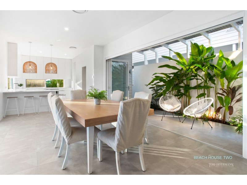 66 Southern Cross Parade, Sunrise Beach QLD 4567