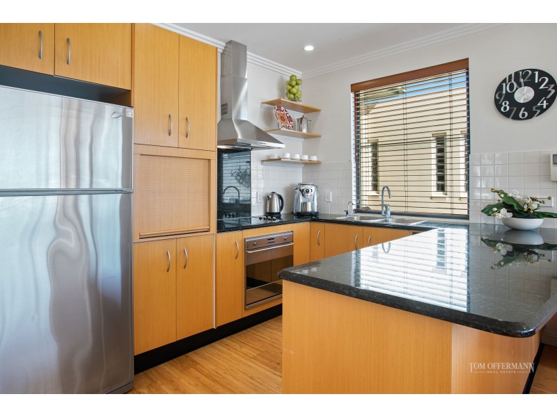 8/239-245 Gympie Terrace, Noosaville QLD 4566