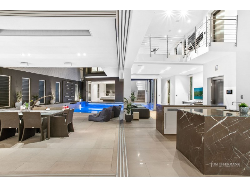 17 Maher Terrace, Sunshine Beach QLD 4567